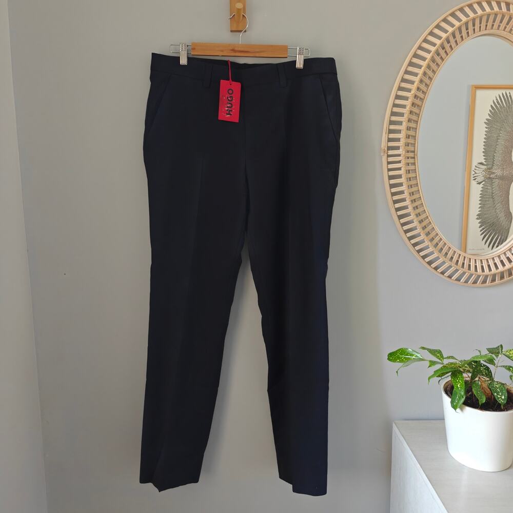 NWT HUGO Boss Tom232X Navy Wool Modern Fit Pants 34R
